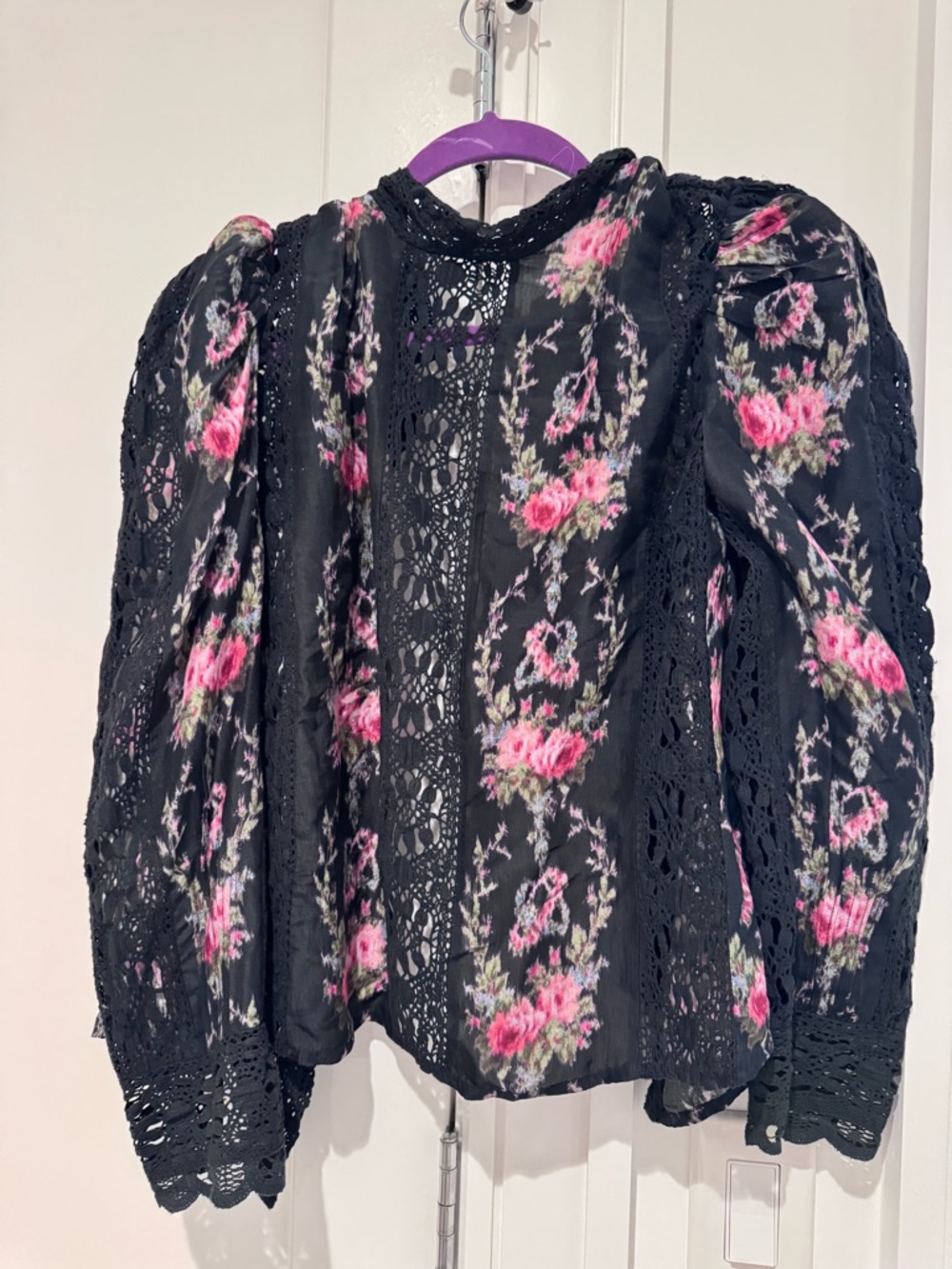 Loveshackfancy Women's Black Floral Lace Puff-Sleeve top. Size small.